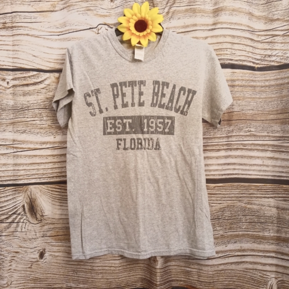 T-Shirt Gray St. Pete Beach Florida